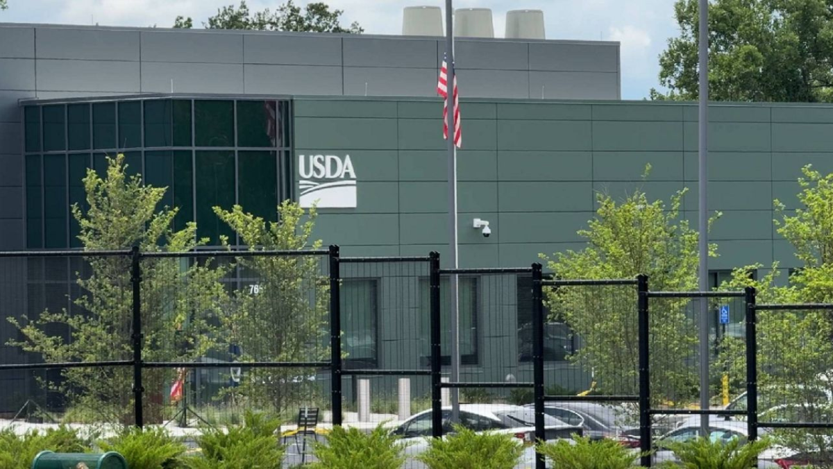 USDA building as federal nutrient guidance shapes fertilizer and conservation policy